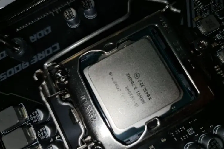 Best For Max Clock Speed: Intel Core i9-10900K